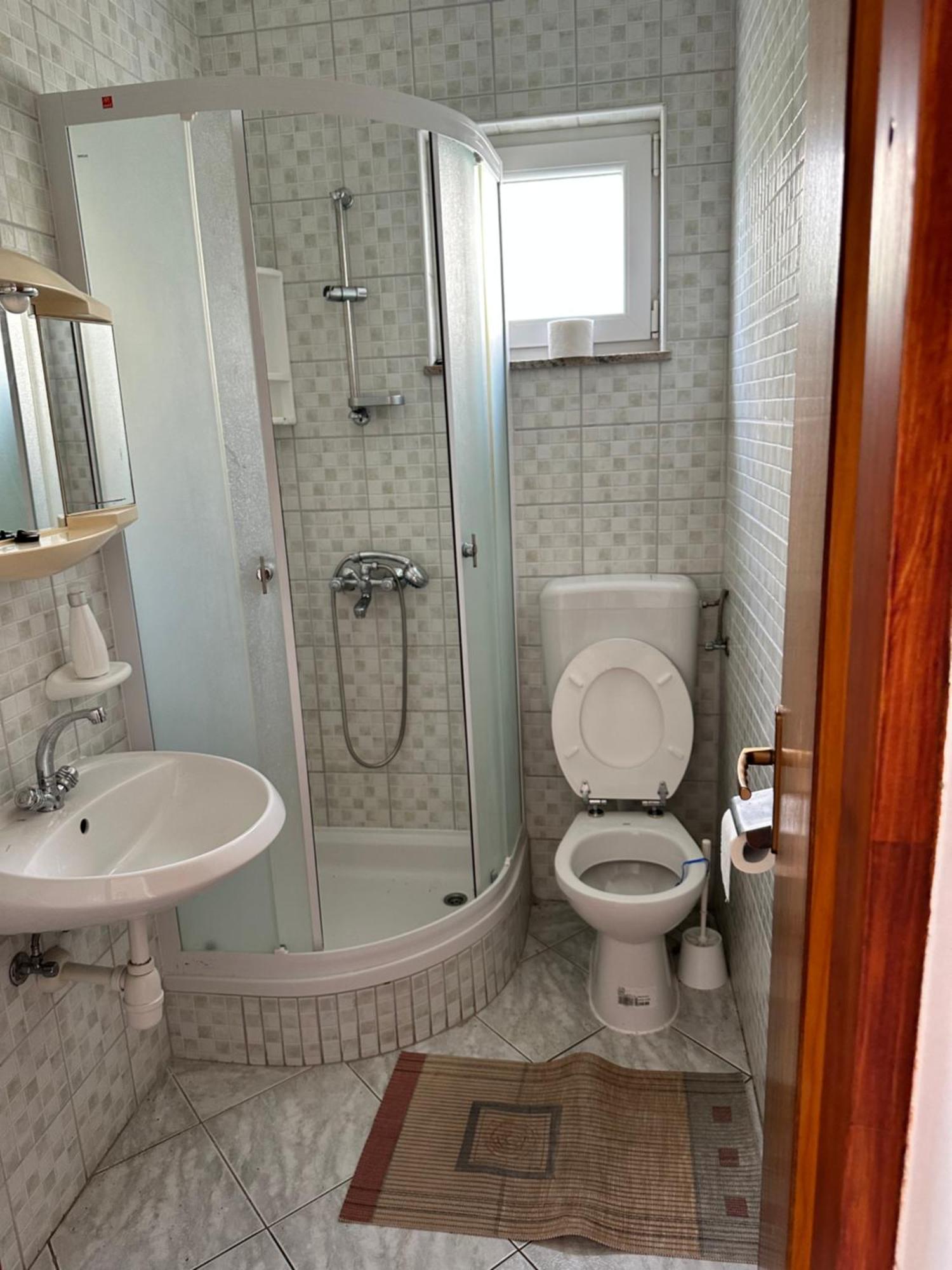 Apartments Kristina ヴィル エクステリア 写真